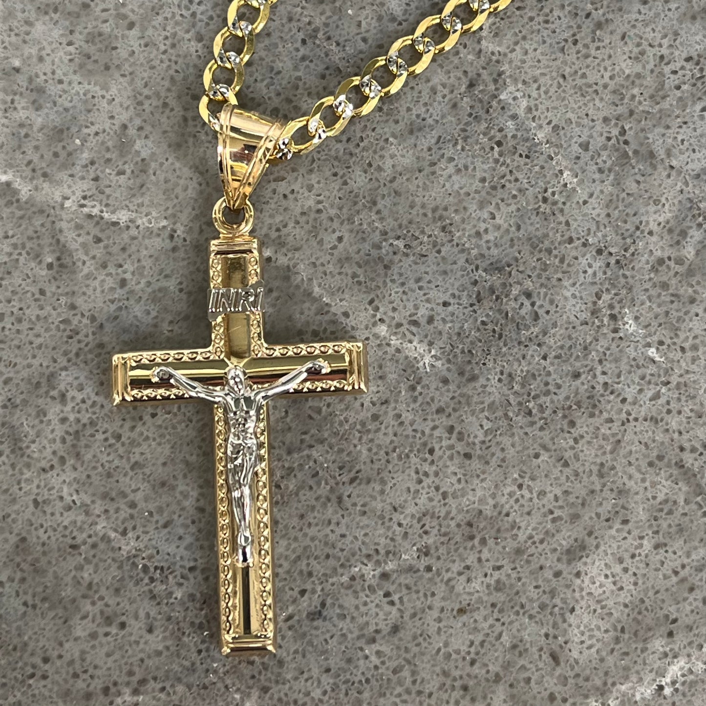 Crucufix, INRI, 9 carat, semi-solid yellow gold, 25mm x 45mm