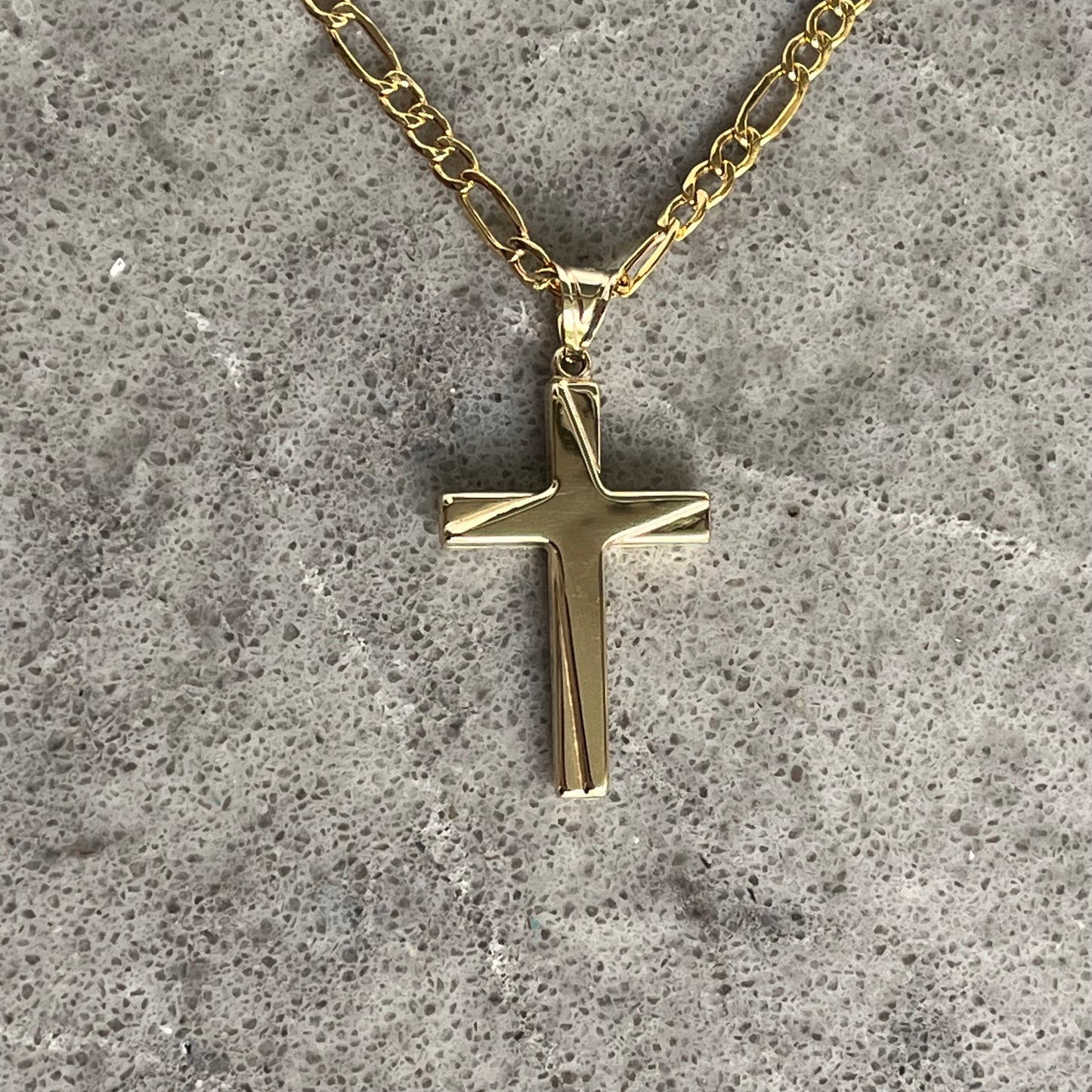 Crucifix, 9 carat, semi-solid yellow gold, bevelled edge, 25mm x 30mm