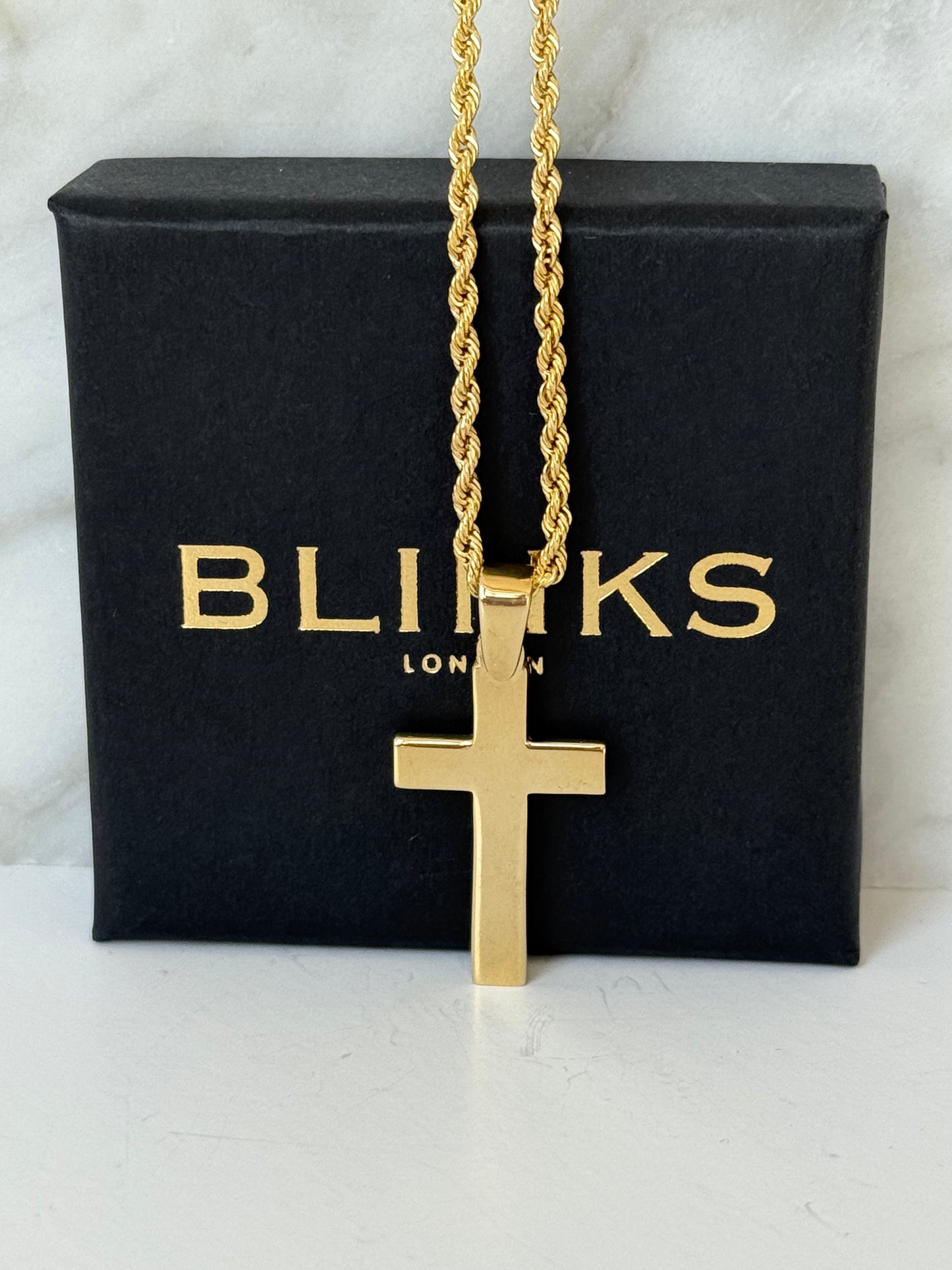 Cross, plain polished, 9ct, 15mm x 34mm